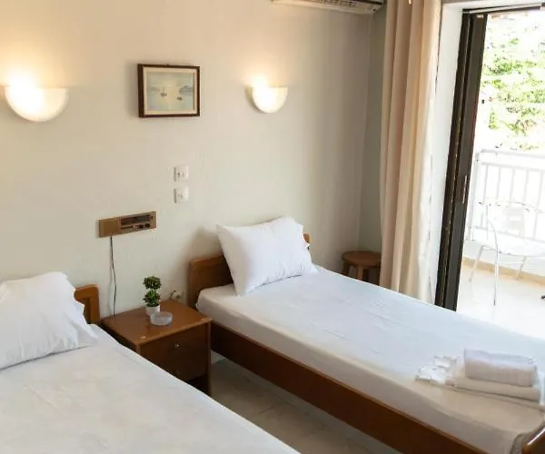 Sarikas 3*