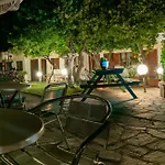 Sarikas Apart-hotel 4*
