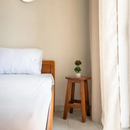 Aparthotel Sarikas *