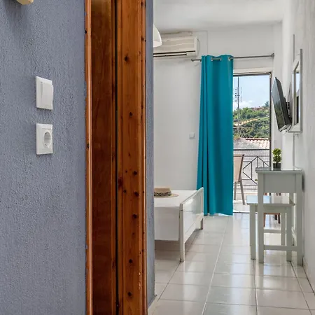 Apart-hotel Sarikas