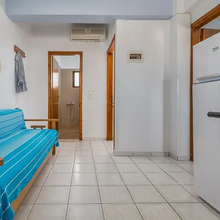 Ξενοδοχείο με διαμερίσματα Sarikas