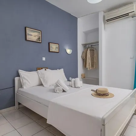 Sarikas Apart-hotel Polychrono