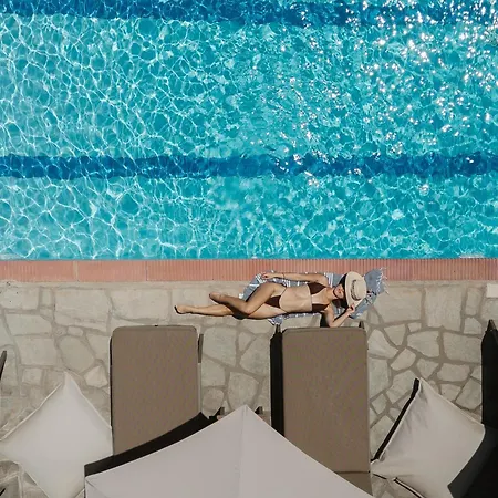 Apart-hotel Sarikas