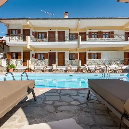Apart-hotel Sarikas 3*