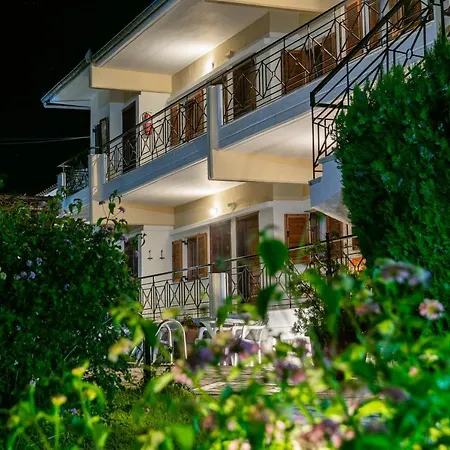 Sarikas 4*