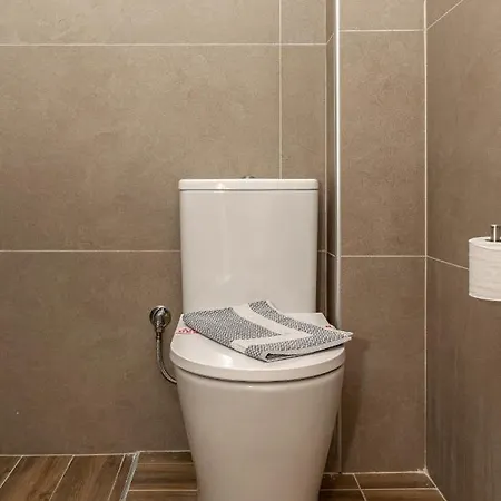 Aparthotel Sarikas *