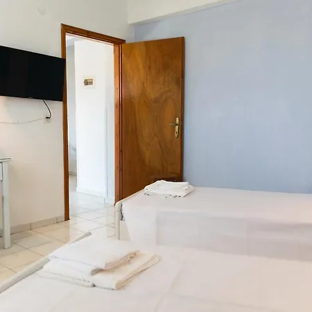 Sarikas Aparthotel *