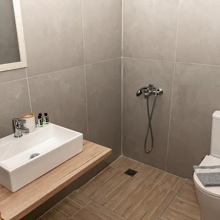 Aparthotel Sarikas
