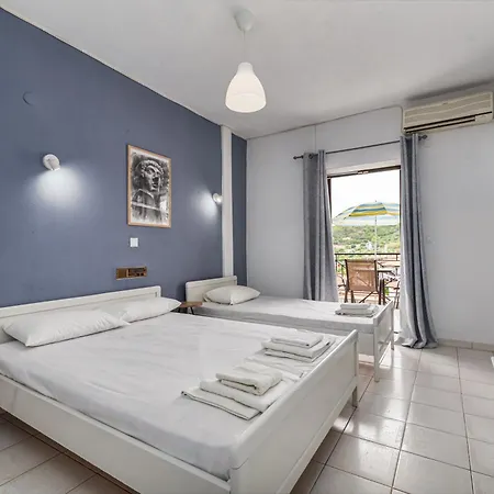 Aparthotel Sarikas