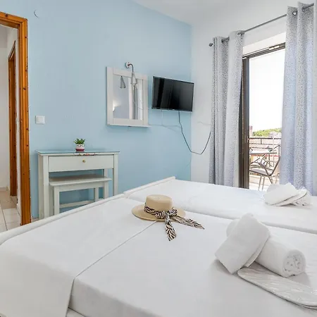Sarikas 4*