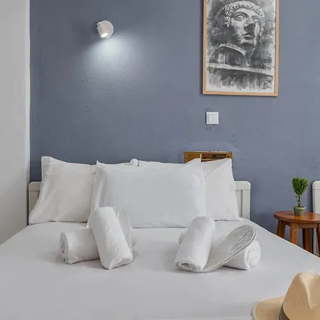 Sarikas Aparthotel 3*