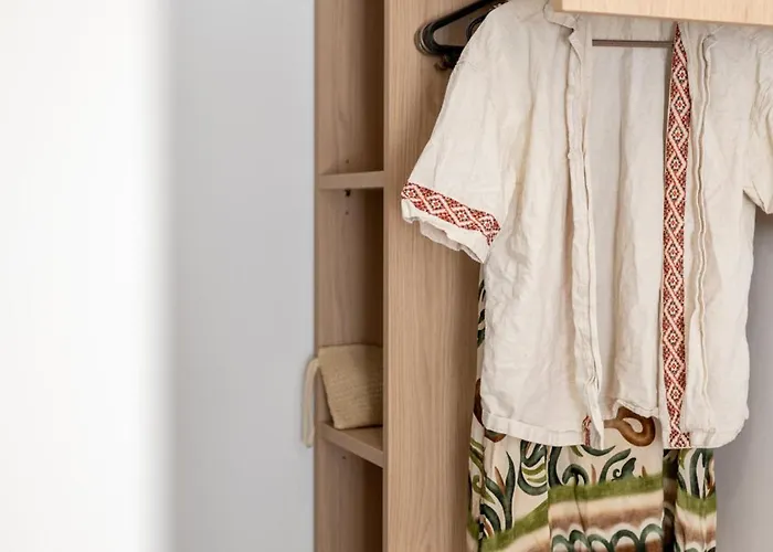 Sarikas 3* Polychrono